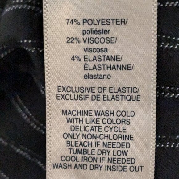 RAFAELLA Curvy, Black w White Pin Stripe Mid-Rise Front Zip Pants; Size 8 - Picture 4 of 4